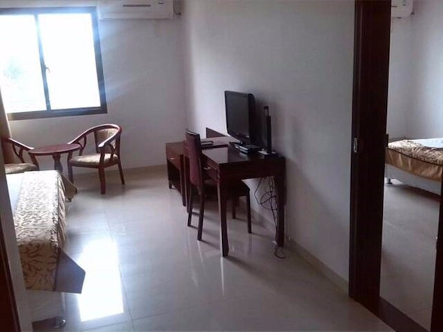 エメラルド ホテル