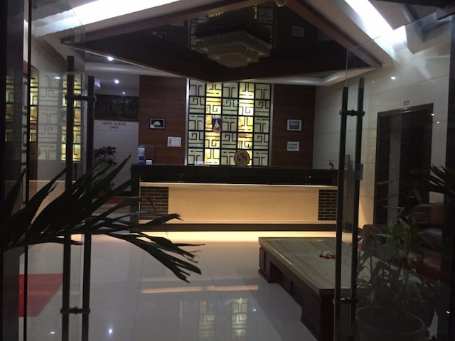 エメラルド ホテル