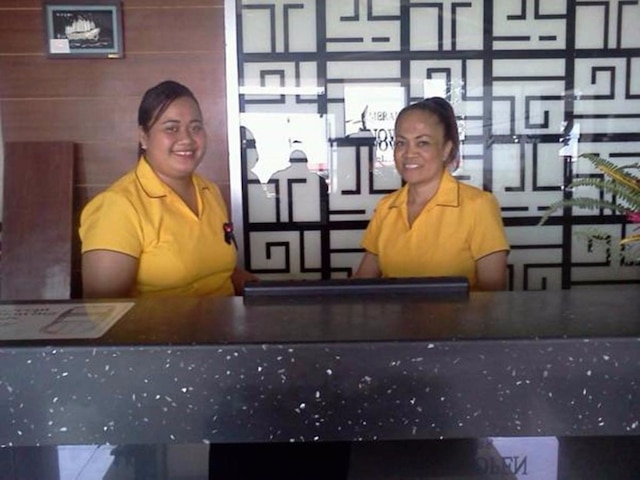 エメラルド ホテル