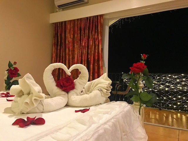 リトル イタリー ホテル