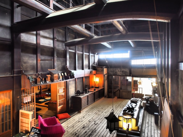 ナラマチ ホステル & レストラン