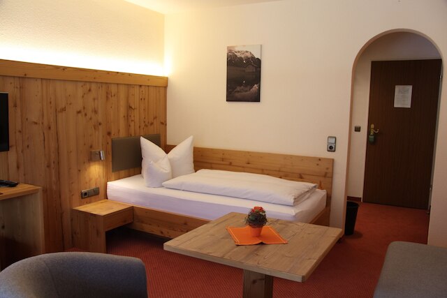 ゲストハウス フランツィスカ