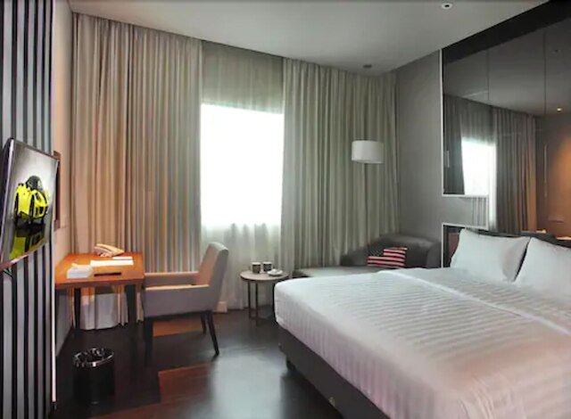 キャビン ホテル