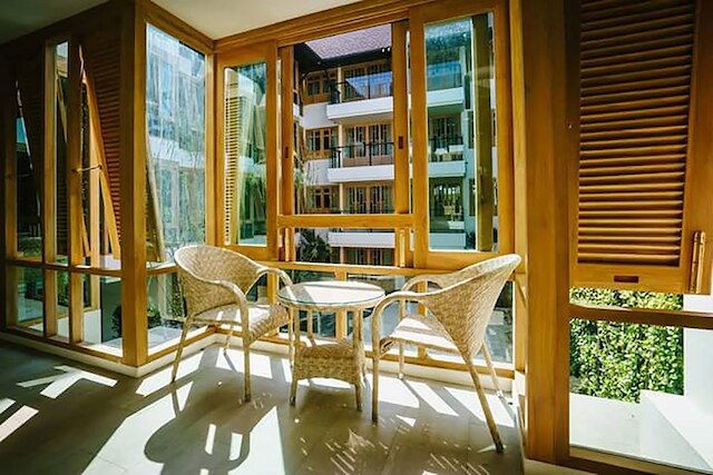 ムーン ドラゴン ホテル