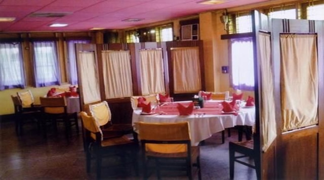 ホテル シュウィ エアン タウ