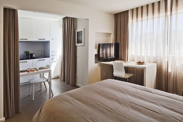 ビナパートメンツ パラシオ