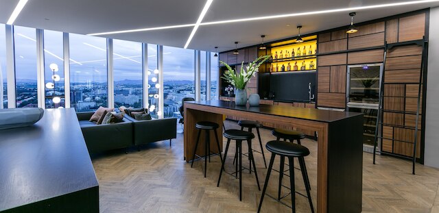 タワー スイーツ レイキャビック