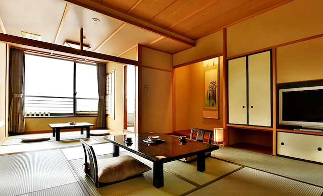 天空海遊の宿 末広