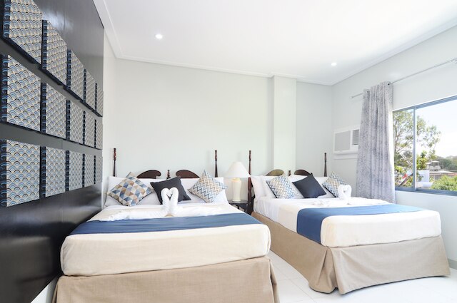 717 シーザー プレイス ホテル