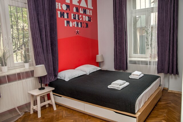 レッド クルカ アパートメンツ