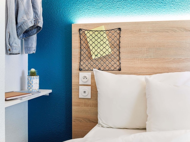 ホテル F1 パリ ジェネヴィリエ