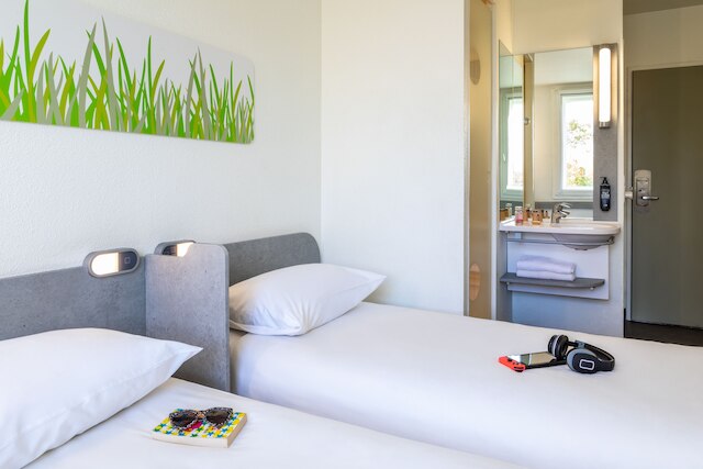 イビスバジェットロワシーシャルルドゴールパリノール2