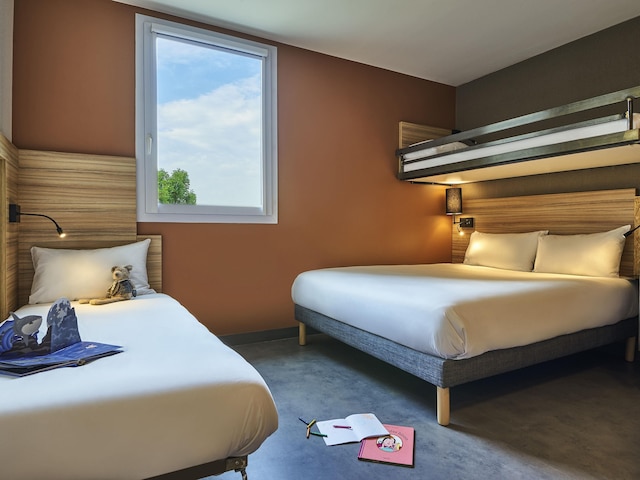 グリート・ホテル・パリ・ポルト・ド・ラ・シャペル - アレナ