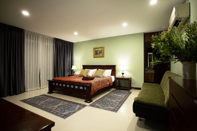 ナガワリ アート モルディブ BBQ パタヤ ヴィラ