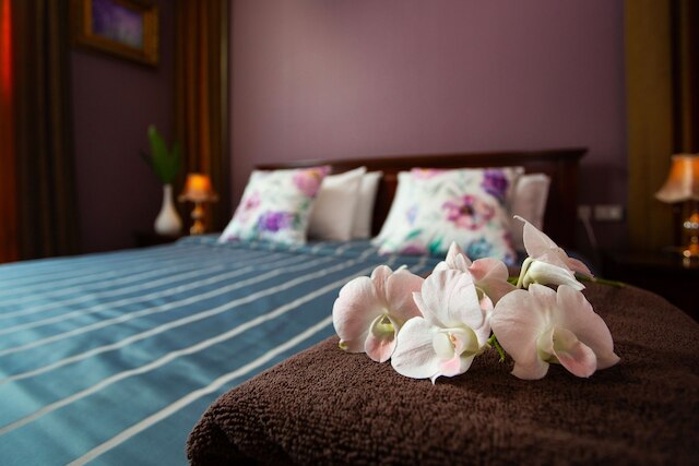 ナガワリ アート モルディブ BBQ パタヤ ヴィラ