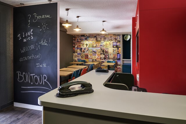 hotelF1 リール メトロポール（メトロ モン・サール)