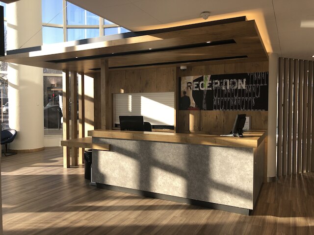 イビスバジェットパリポルトドモントルイユ