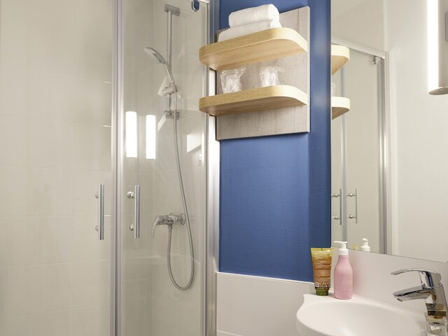 イビス バジェット リール ヴィルヌーヴ ダスク