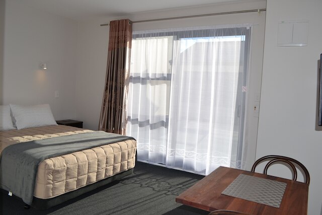 319 アディントン モーテル