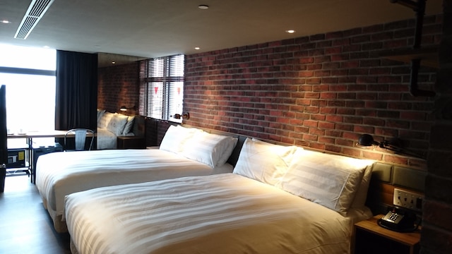 シティスイーツ高雄ピア 2 (城市商旅高雄驳二馆)