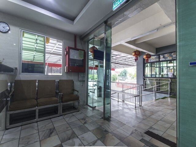 スーパー OYO キャピタル O 804 ホテル ピンジ