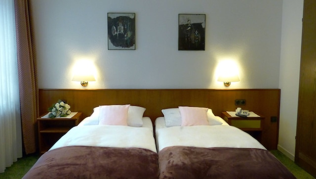 ホテル ヴルムス