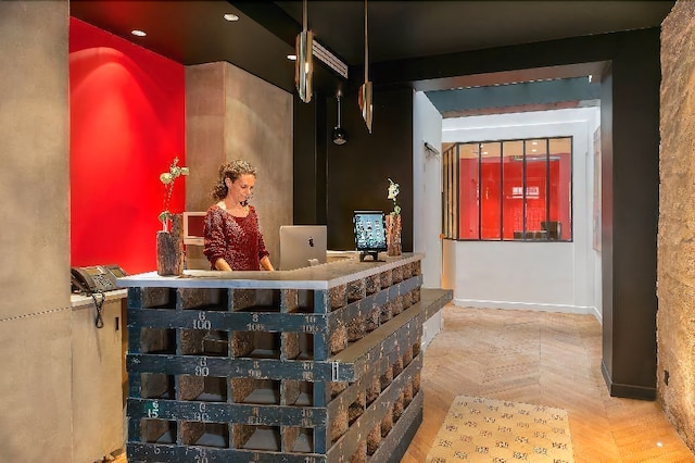 オテル スカーレット