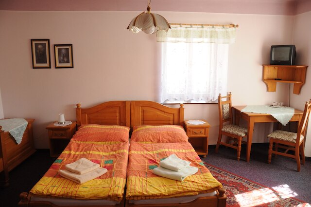 ペンション ナ コヴァルネ