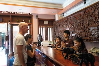 ナウィン ゲストハウス