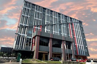 ニュー ハリウッド ホテル