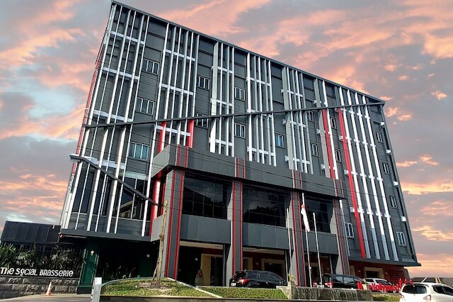 ニュー ハリウッド ホテル