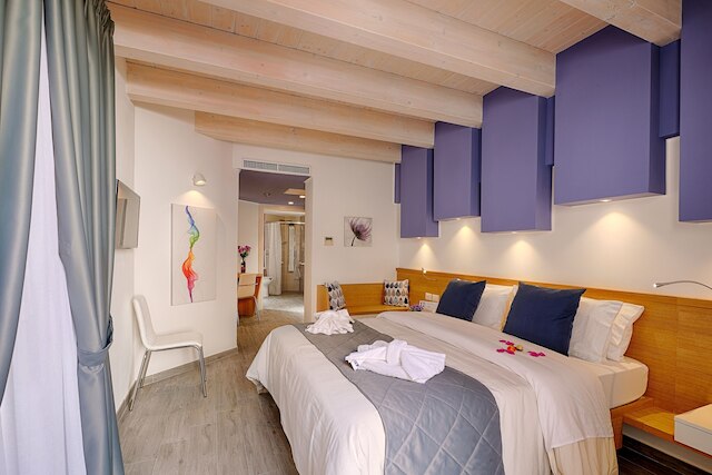 ホスピタリティ ホテル