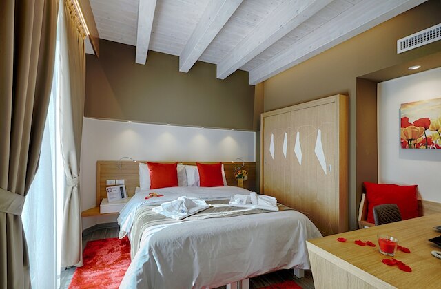 ホスピタリティ ホテル