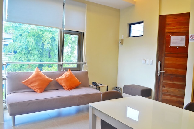 ABC ホテル セブ