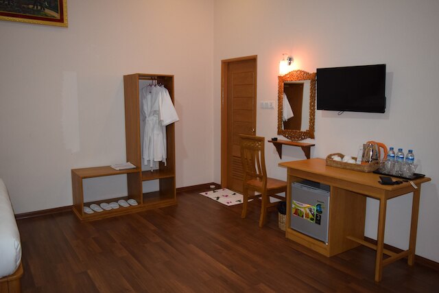 バガン エメラルド ホテル