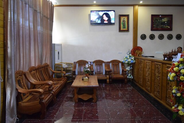 バガン エメラルド ホテル