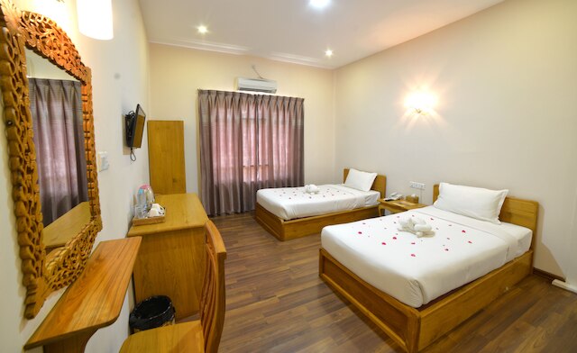 バガン エメラルド ホテル