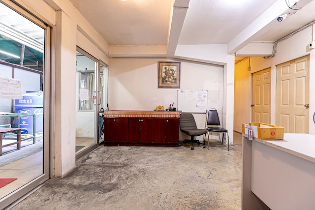 フリージア サラデーン シーロム アパートメンツ