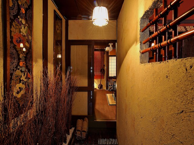 シアター & ライブラリーレジデンス 京都今熊野