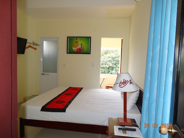 イエロー ハウス ホームステイ