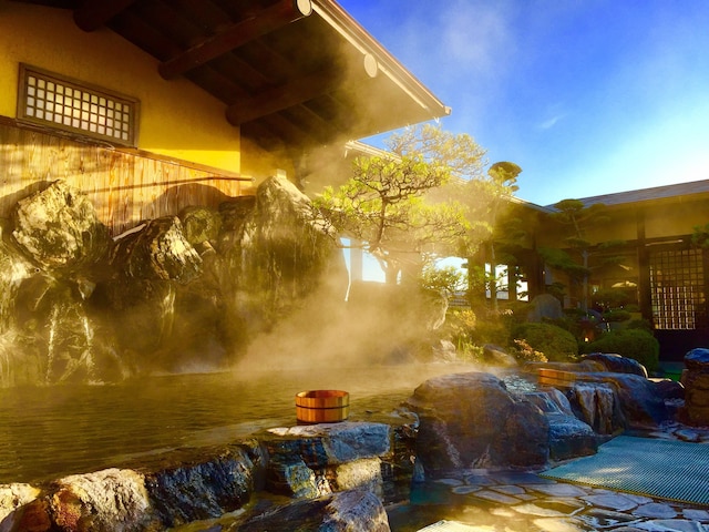 ほどあいの宿 六峰舘