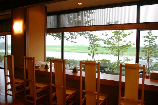 ほどあいの宿 六峰舘