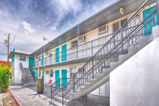 クリムウッド フラッツ ウィンウッド