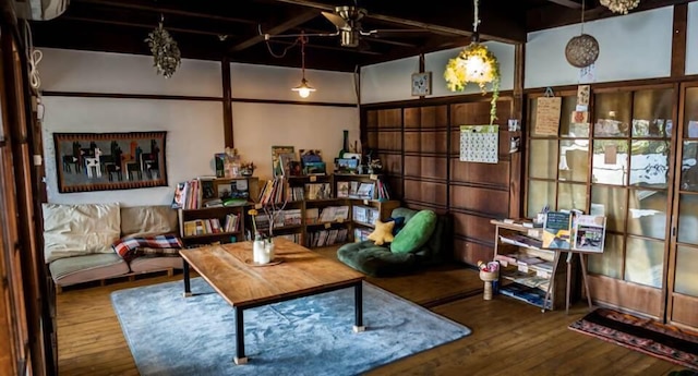 伊勢ゲストハウス紬舎