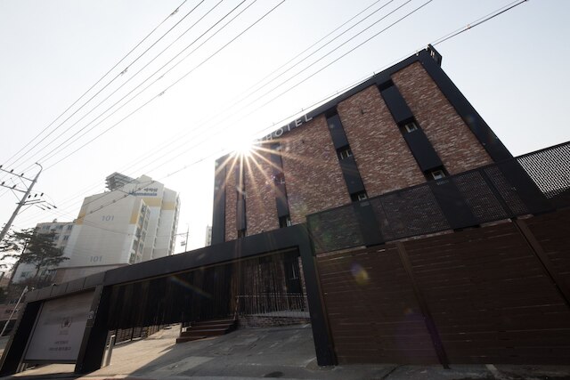 アチャサン ステーション ウォール ホテル