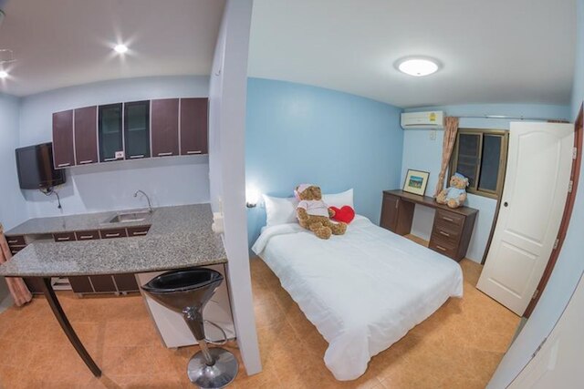 エンパイア ヴィラ