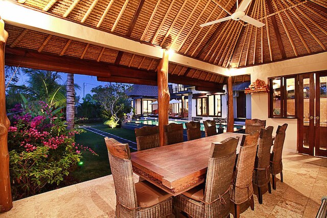 バランガン ビーチ ヴィラ