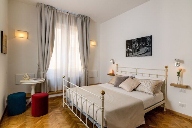 マイフローレンスホリデイ ゴールド ブリッジ