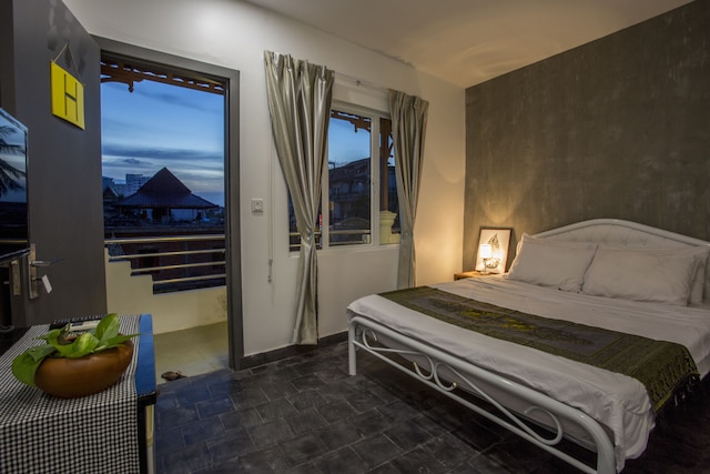 ラチャナ ホステル