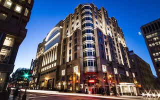 オテル パレス ロイヤル センター ヴィル パー JARO